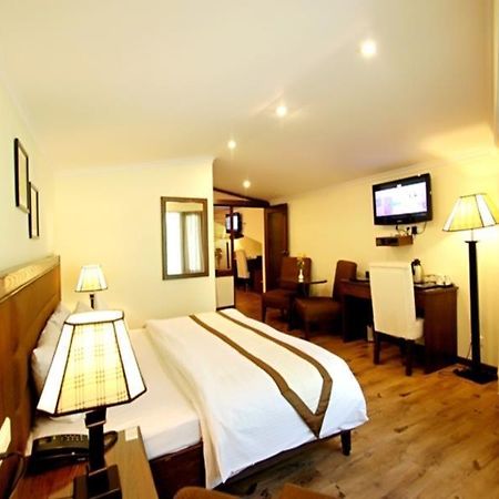 שימלה East Bourne Resort מראה חיצוני תמונה